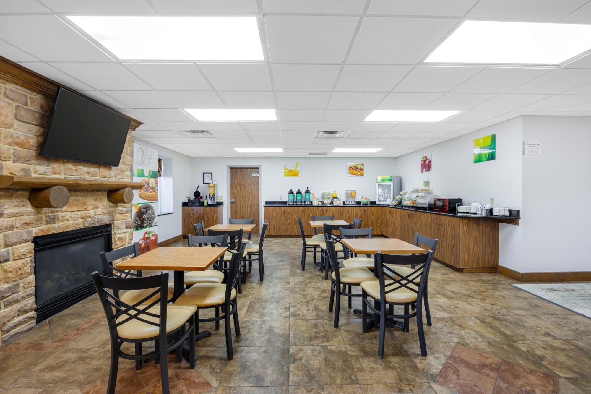 Quality Inn & Suites Monterey, Tn - Crossville, Tn Esterno foto